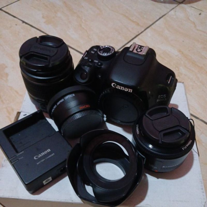 canon 600d bekas