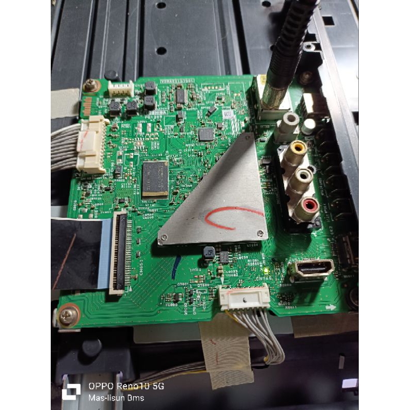 MB TV LED TOSHIBA 32L2550VJ MAINBOARD TV TOSHIBA 32L2550. 