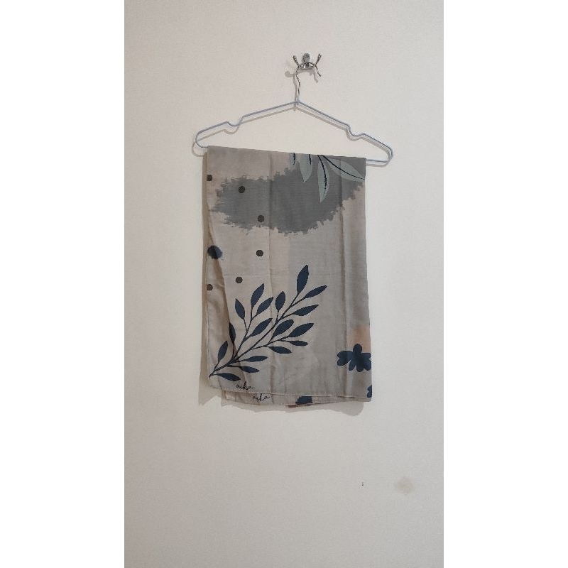 preloved scarf jilbab hijab aika voal bukan wearing klamby wk heaven lights hl geulis