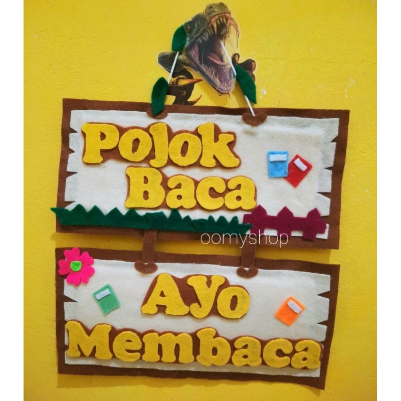 Papan Pojok Baca Gantung Flanel Hiasan Dinding