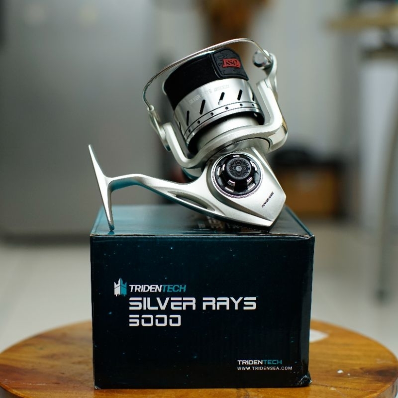 REEL TRIDENTECH SILVER RAYS NEW COLOUR (Bekas pakai)