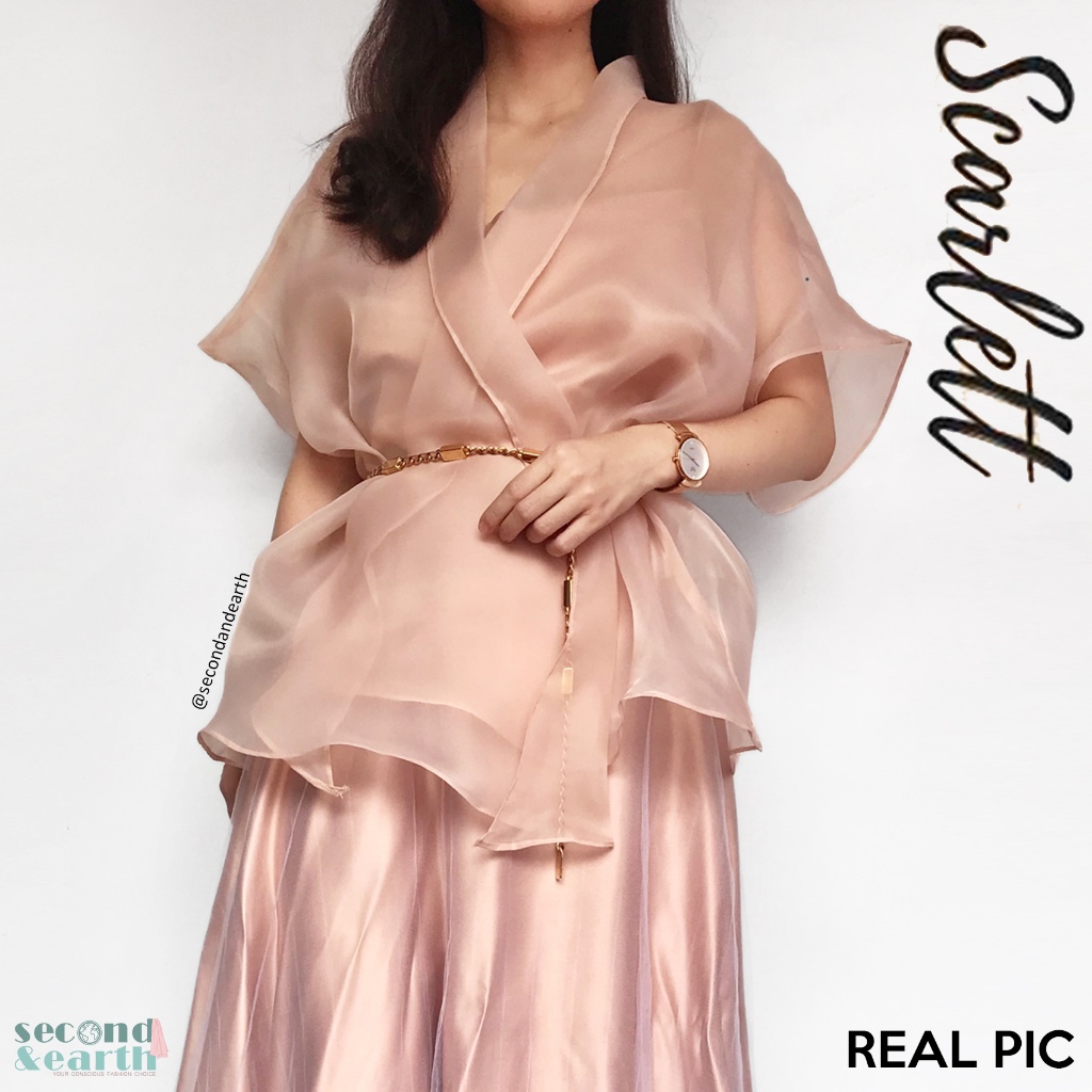 Scarlette Blouse Set (XXXL) Setelan Luaran Kamisol Satin Organsa Krem Emas Polos Kimono Outer Set In