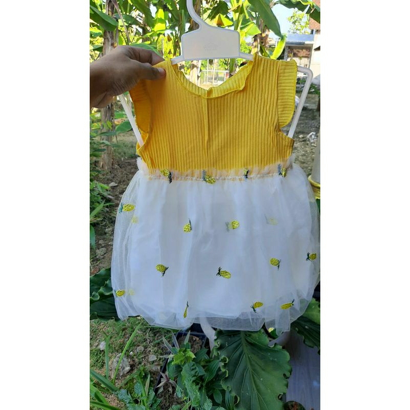 REAL BARU DRESS PESTA ANAK USIA 1-2 TAHUN BAHAN RIB LEMBUT TILE BORDIR GAMBAR NANAS WARNA PUTIH KUNI