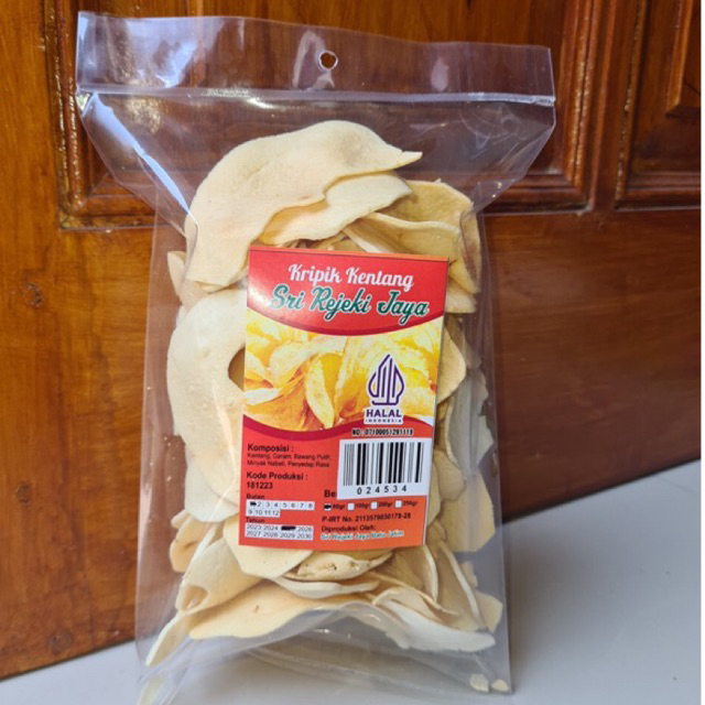 

Keripik Kentang Sri Rejeki Jaya 80gram