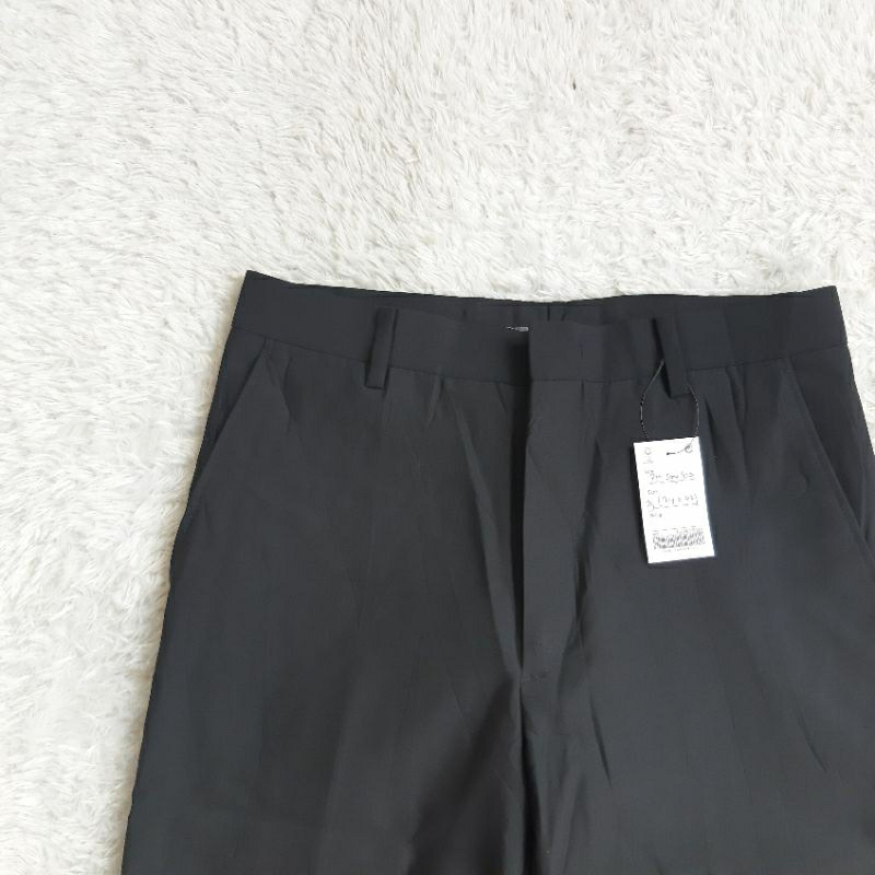 Work Pants Lose Fit Celana Panjang Pria Hitam Pekat Zio Song Zio