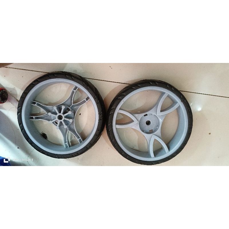 roda stroller bayi,roda ban kereta dorong bayi diameter 14 cm