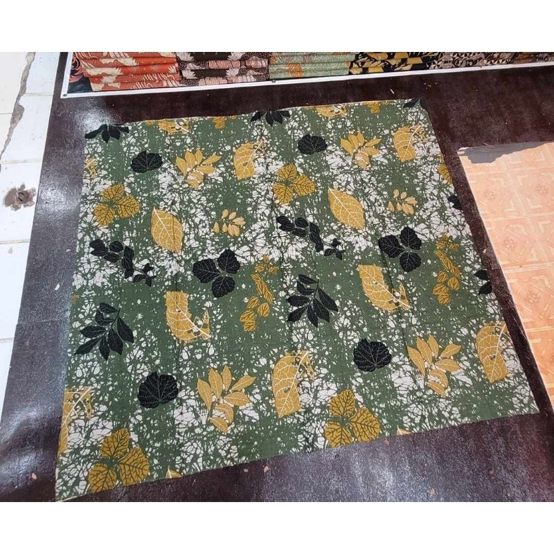 TERLARIS KAIN BATIK LAWEYAN SOLO DAUN ECOPRINT HIJAU KODE 169