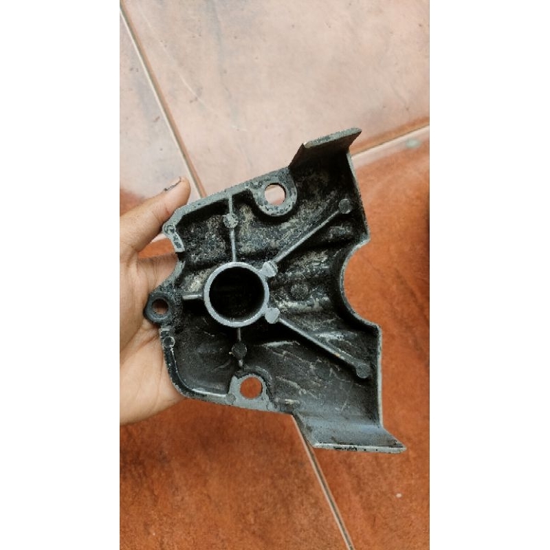 TUTUP GEAR YAMAHA ALFA