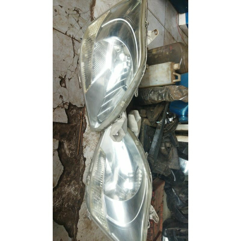 Lampu Vios Gen 2 Sepasang