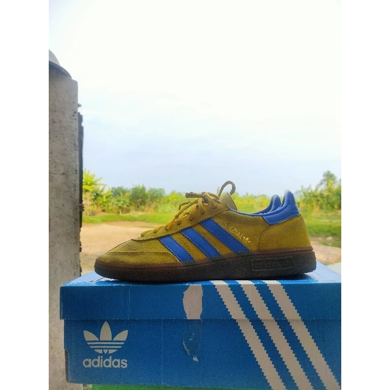 Adidas spezial