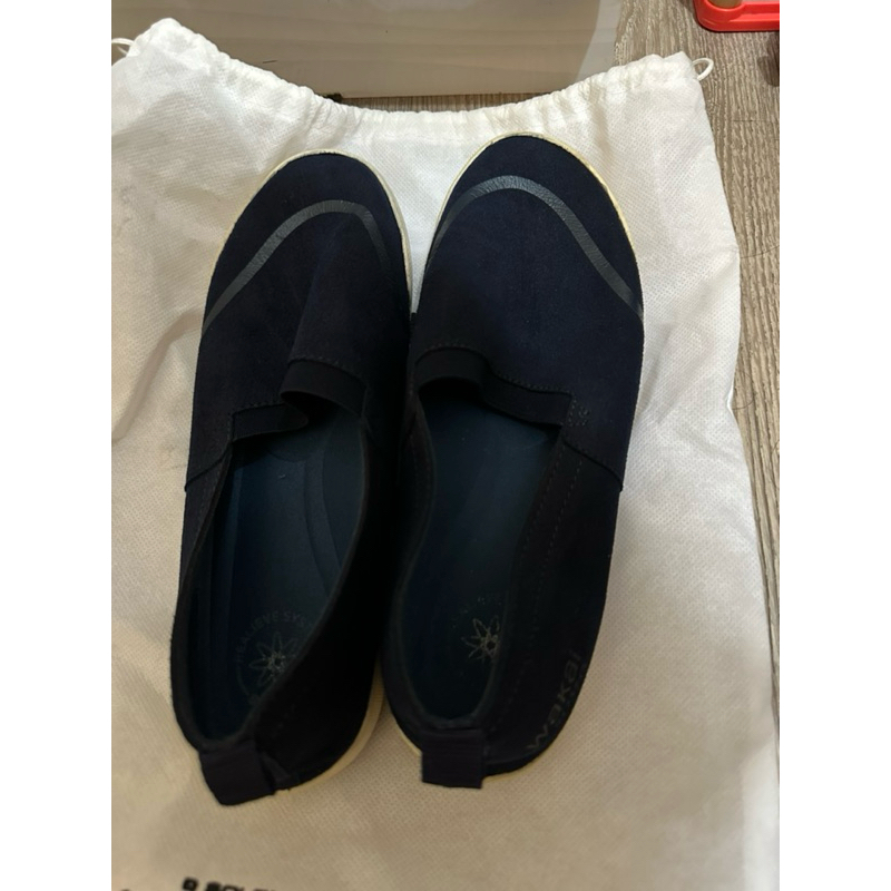 Wakai Preloved wanita (original)