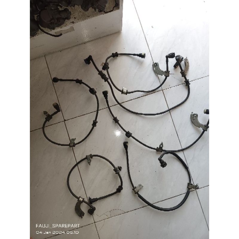 selang injektor kabel slang bensin Vario 125cc beat fi Vario 150cc Scoopy fi Vario 110cc fi beat oec