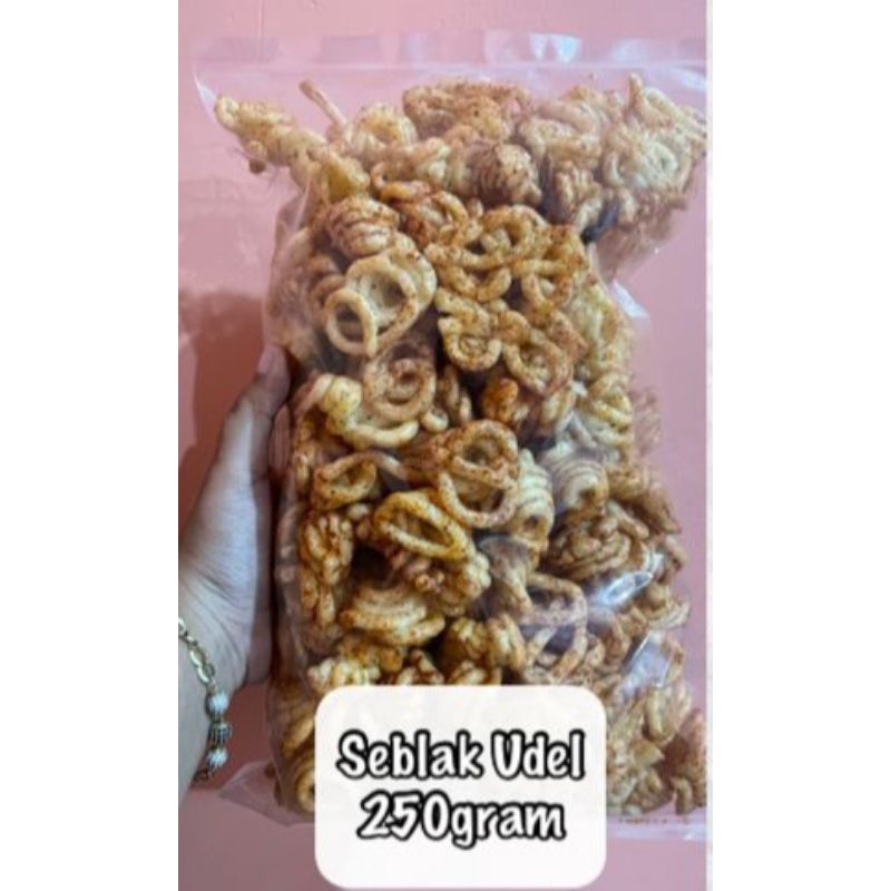 

Krupuk Seblak Udel kemasan 250gr