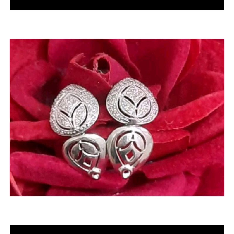 Anting berlian 3ropa