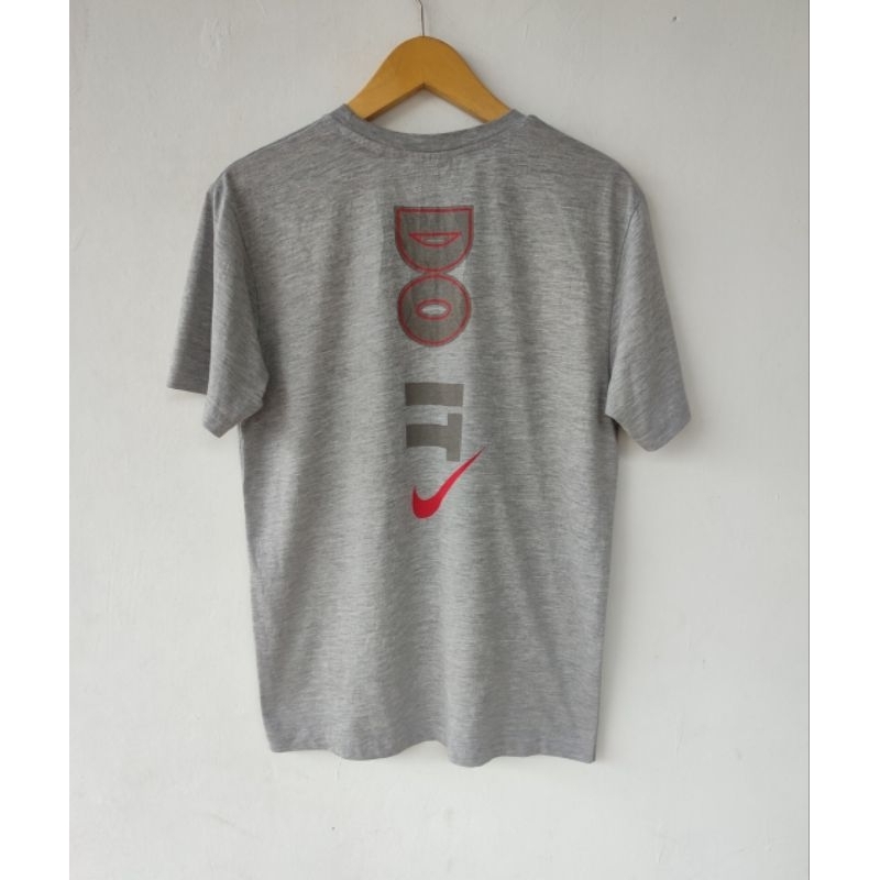 KAOS NIKE VINTAGE SECOND BRANDED