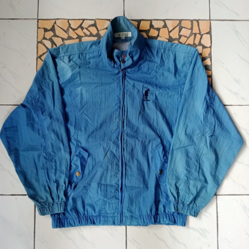 RUNNING JACKET BIRU CASTLE