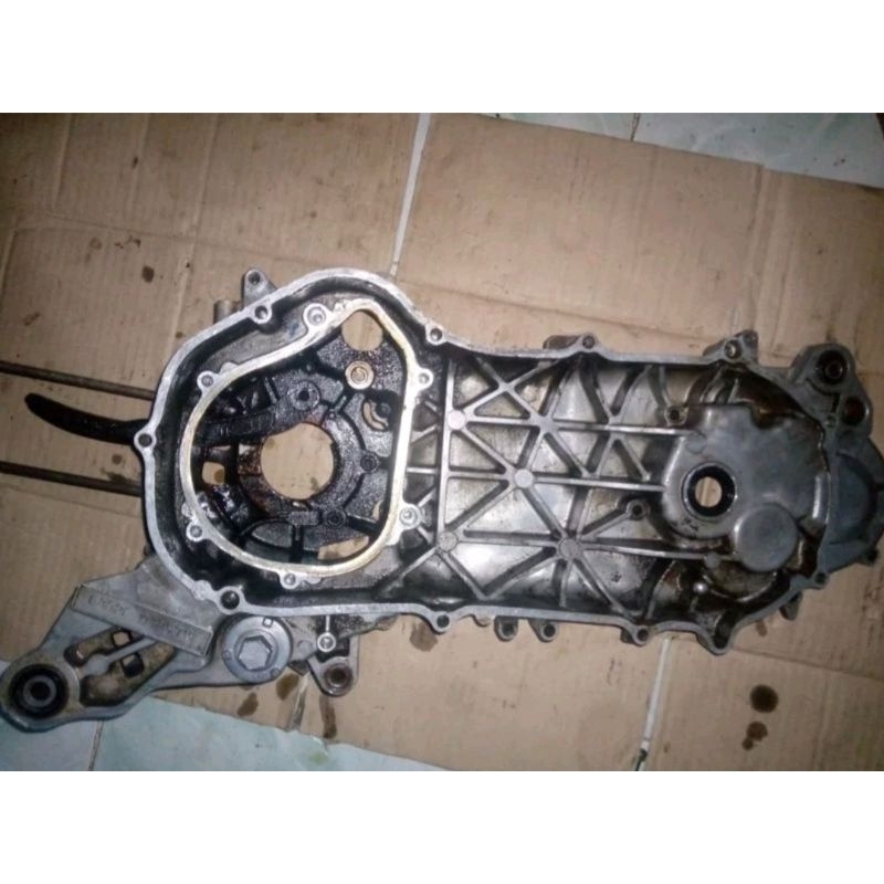 CRANKCASE BLOK KALTER TENGAH KIRI NOMER MESIN MIO M3 125 MIO SOUL GT 125 MIO S 125 MIO Z 125 ORIGINA