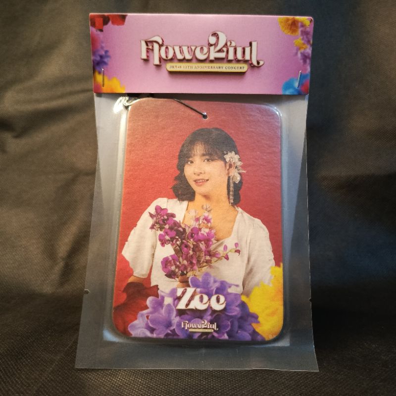 AIR FRESHNER ZEE JKT48 BENEFIT ROSE