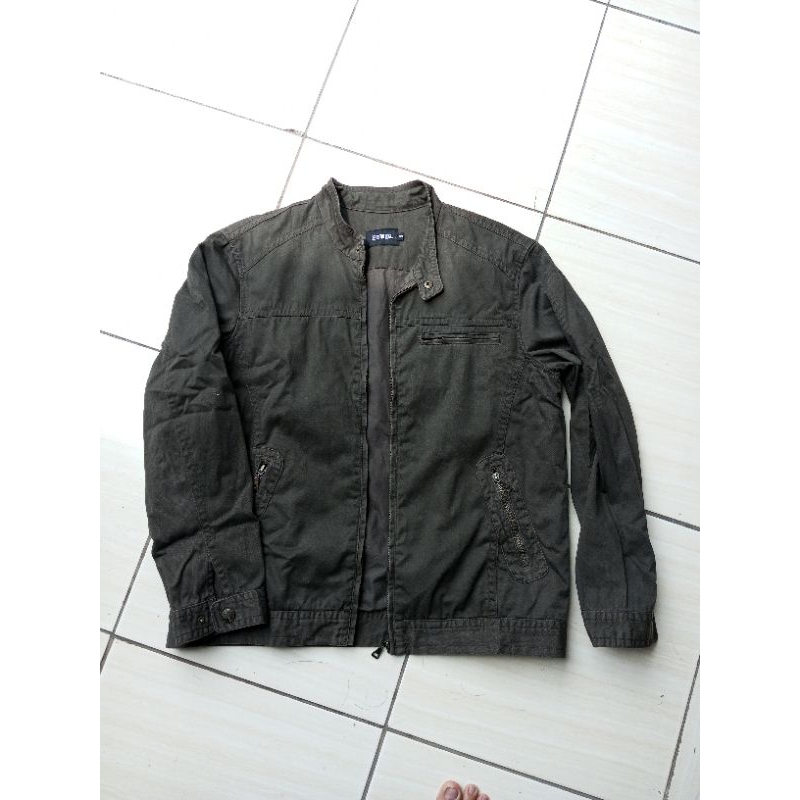 Jaket Detroit Edwin