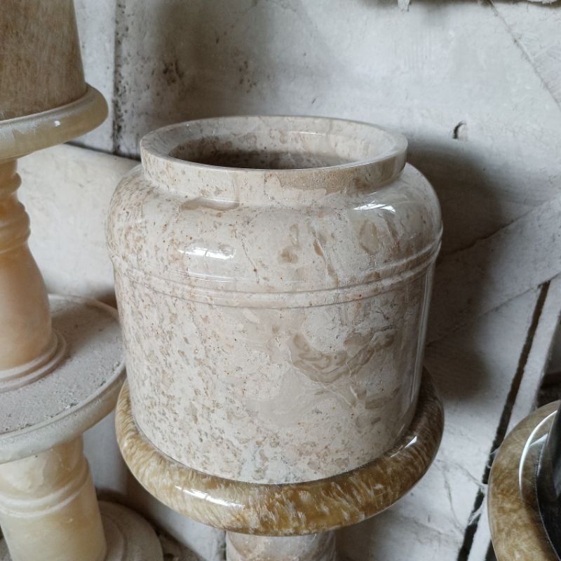 Guci Tempat Galon  Marmer Putih