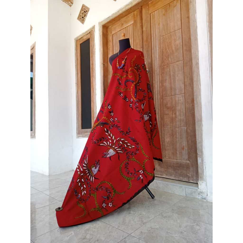 Kain Batik Tulis Pamekasan Madura Seri Warna Merah