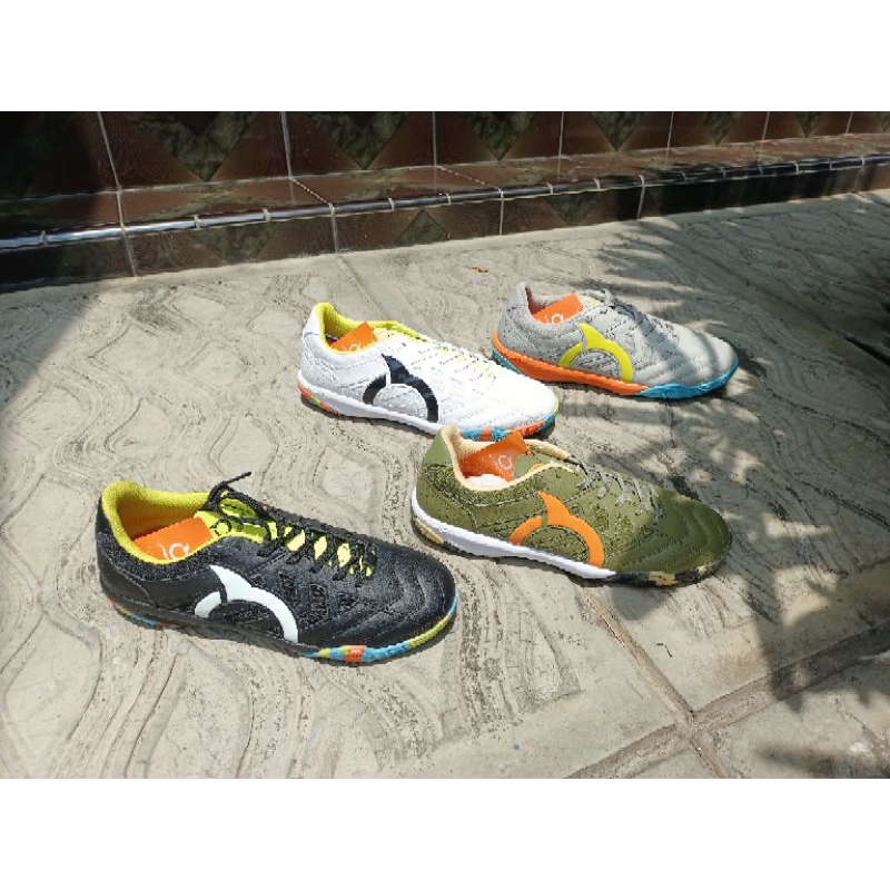 ortuseight sepatu futsal jogosala rampage
