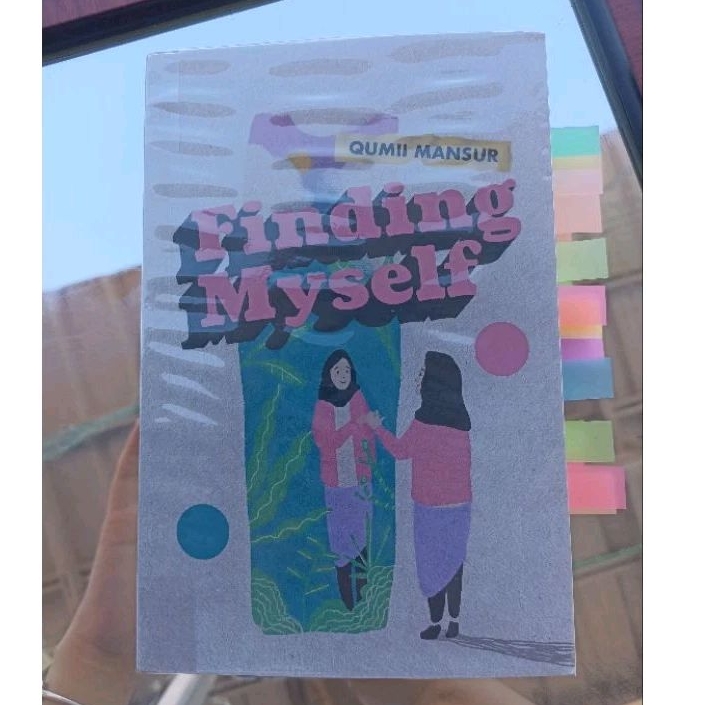 preloved book Finding Myself by qumii mansur