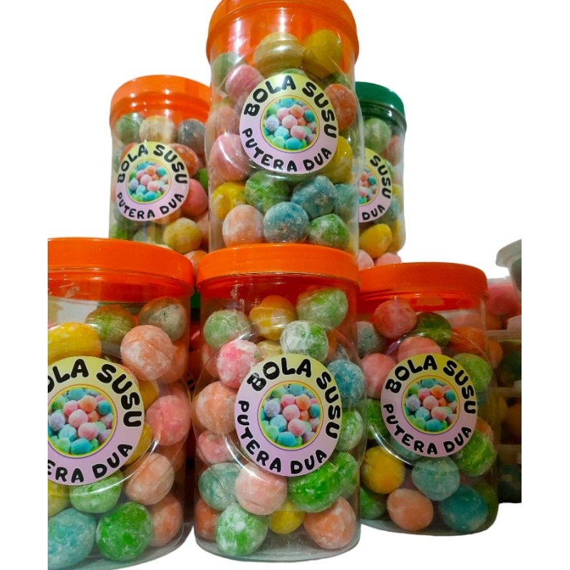 

cemilan bola susu BOLSU, isi 50/toples.. ready stok