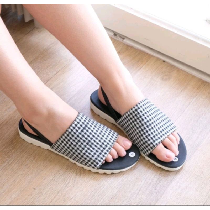 Sandal tali wanita Slop Wanita premium Sandal korea Style Sendal tali