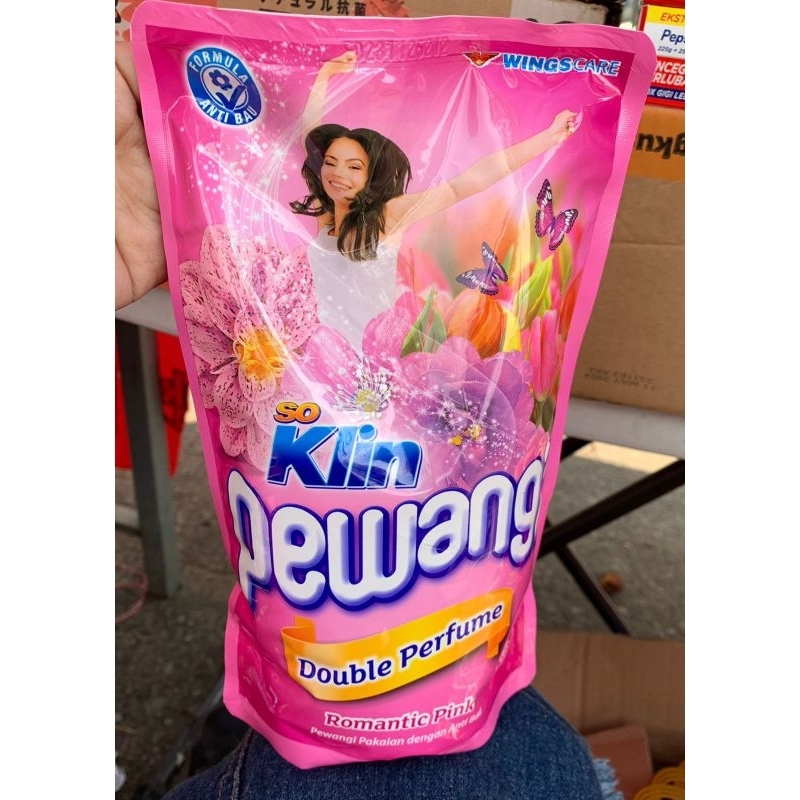 soklin pewangi 800 ml