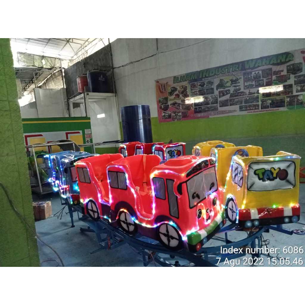 Odong kereta panggung tayo