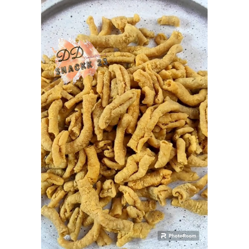 

KERIPIK USUS AYAM 250gr / USUS CRISPY GORENG TEPUNG / KRIPSUS GURIH / KERIPIK USUS CRISPY PEDAS DAUN JERUK