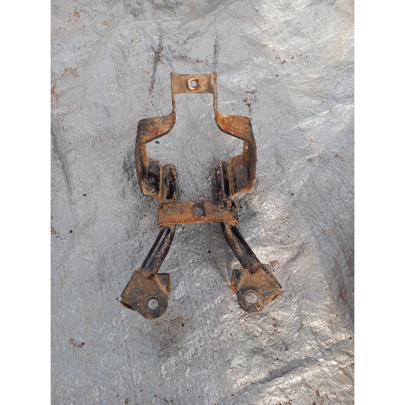 Buntut Sambungan spakbor belakang CBR150 THAILAND INJEKSI