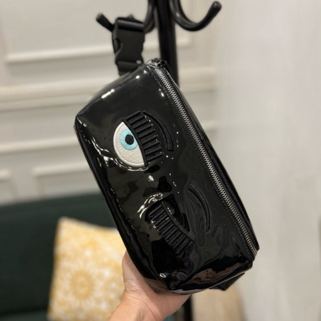 [READY] - Chiara Ferragni Flirting Vinyl Maxi Belt Bag