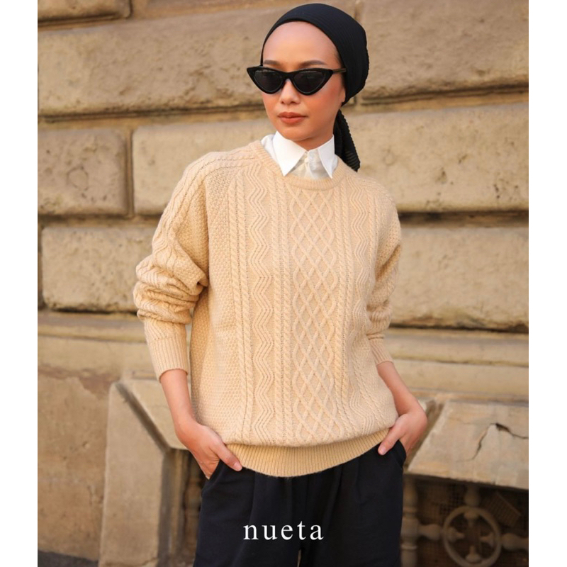 Preloved NUETA cable sweater cream L-XL