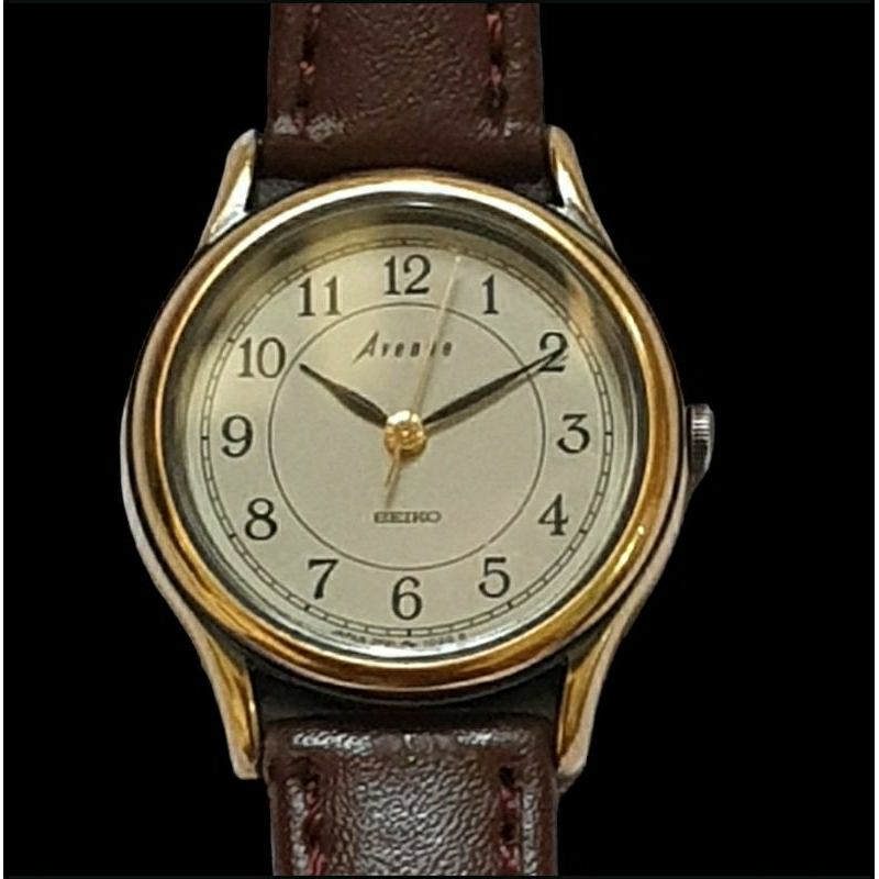 Jam Tangan Wanita Seiko Avenue Quartz 2p21-0300 Rare