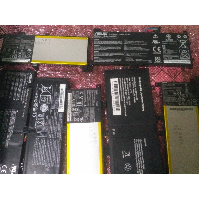 Baterai bekas laptop polimer tipis