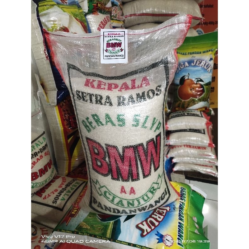 

BERAS CAP BMW CIANJUR 20LITER SETRA RAMOS