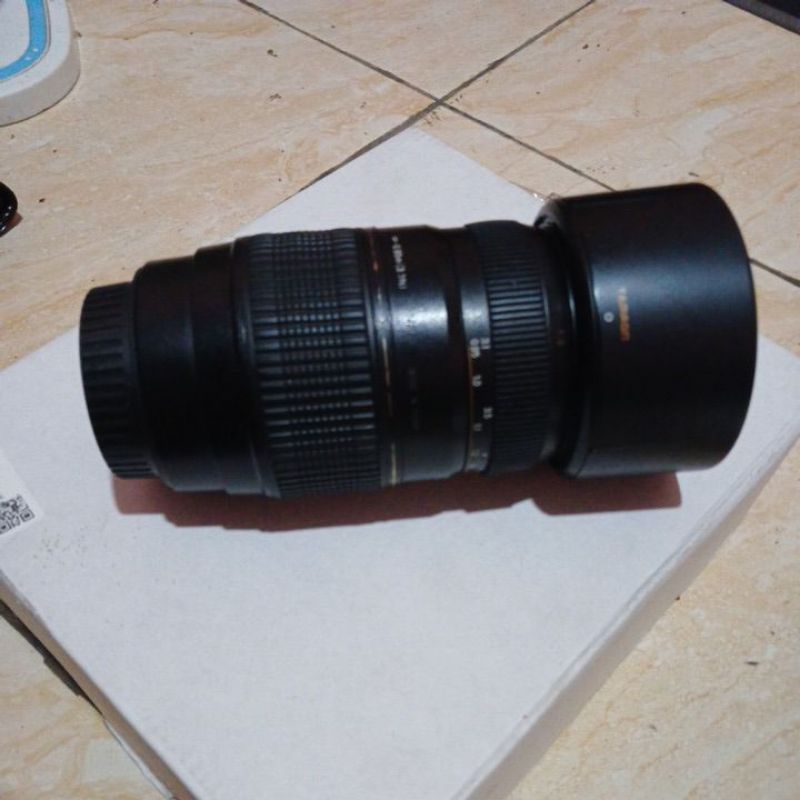 lensa tele tamron 70-300