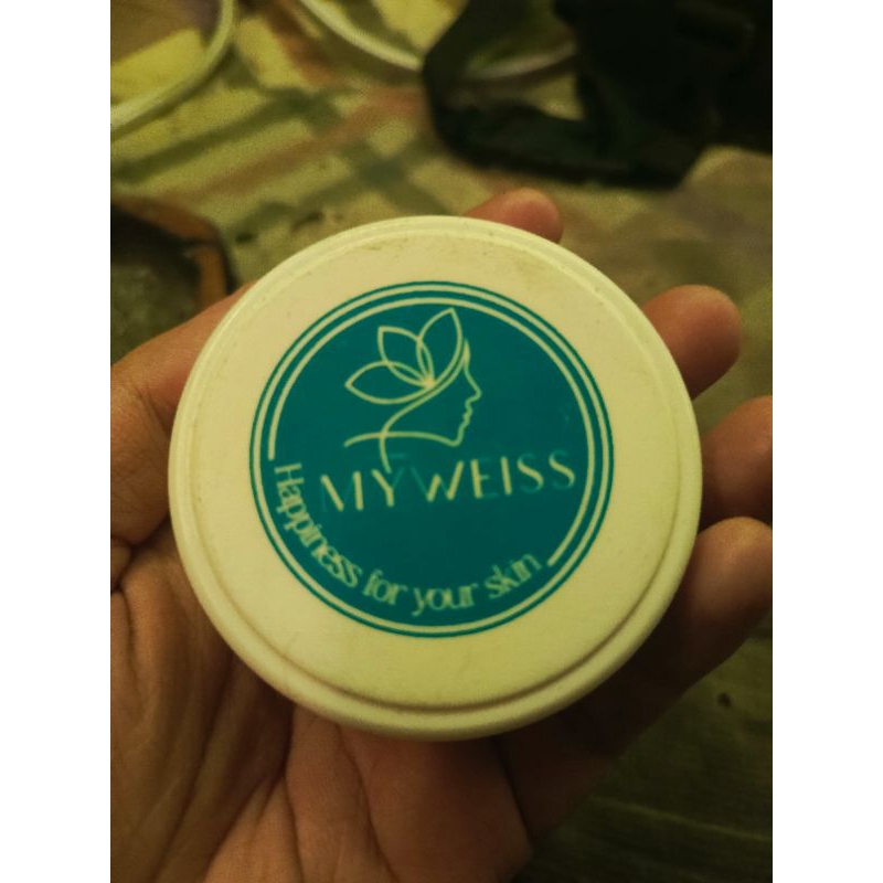 

Stempel plastik tempat kosmetik