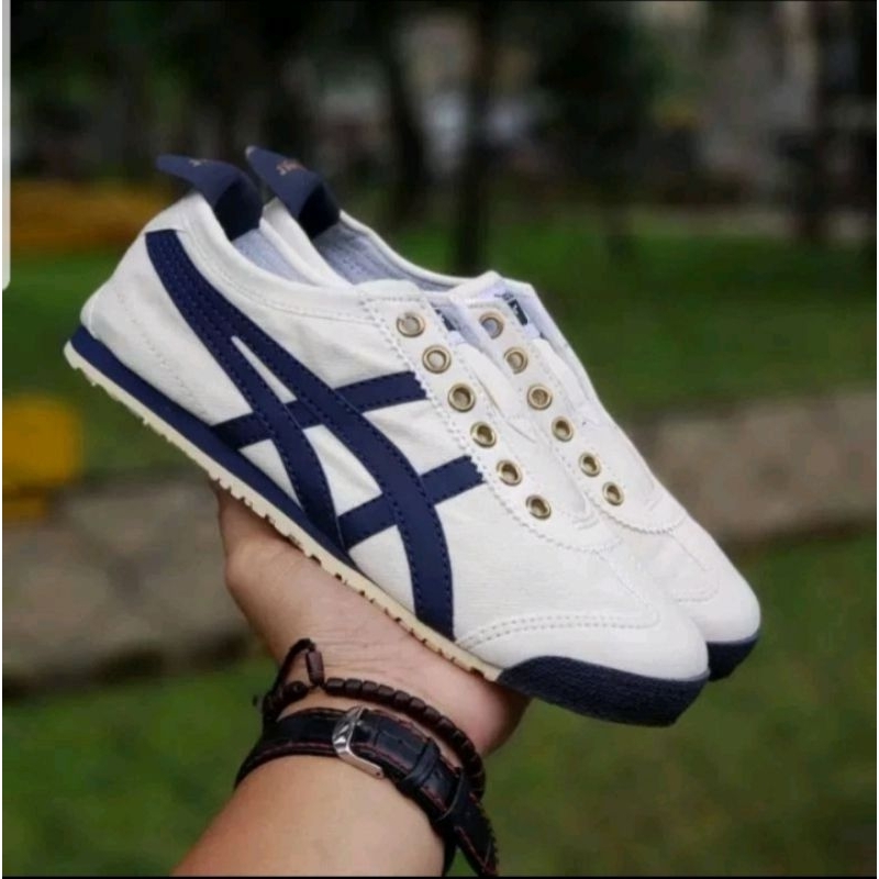 Onitsuka Tiger Slip On Pria Wanita 36/43