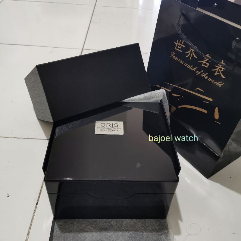 BOX ORIS / KOTAK JAM TANGAN ORIS