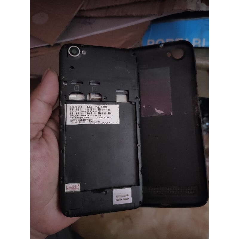 lcd Evercross B75a minus retak sentuh normal