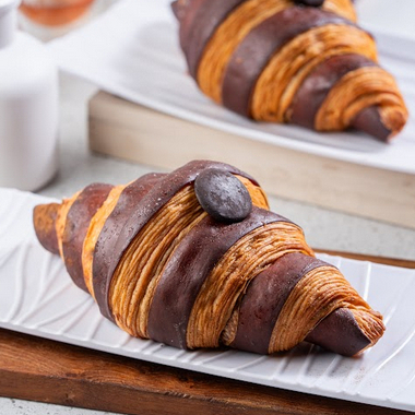 

Jawara Roti & Kue - Hazelnut Croissant Premium Halal - Pastry