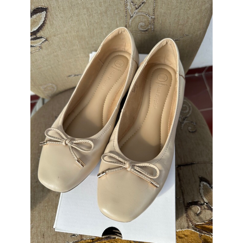 Hush Puppies Flat Shoes