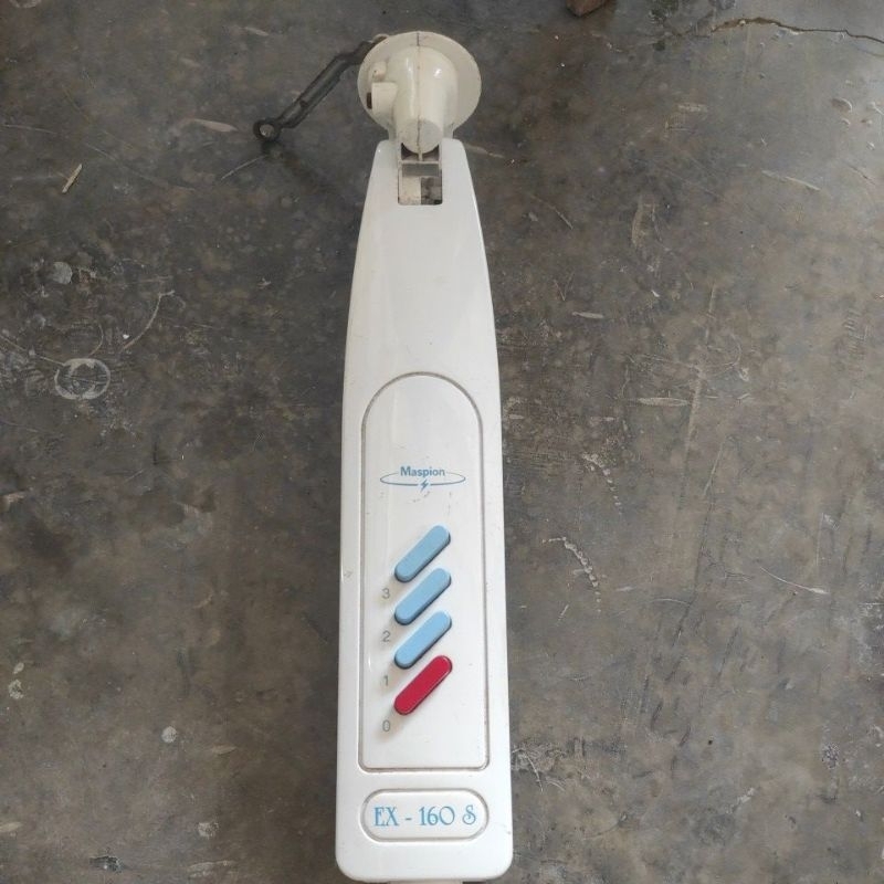 body kipas angin Maspion berdiri