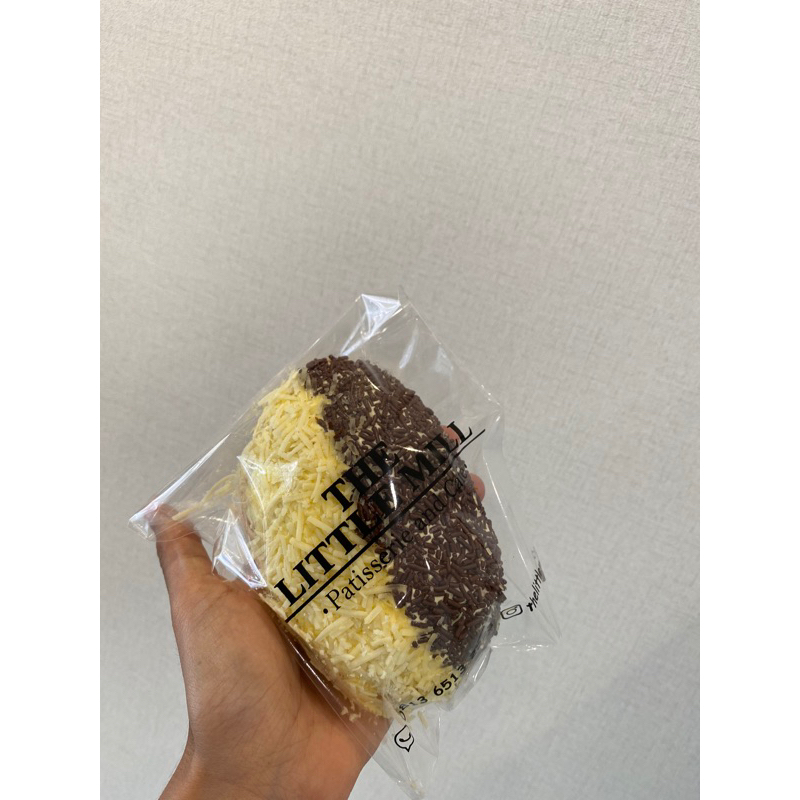 

Keju Meses Lonjong Milkbread
