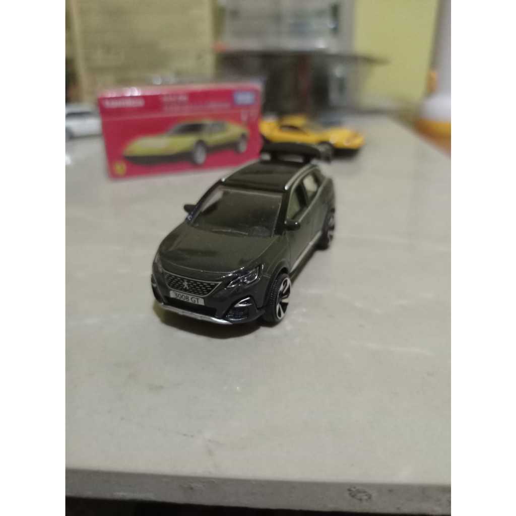 majorette Peugeot 3008 van jeep loose open back door