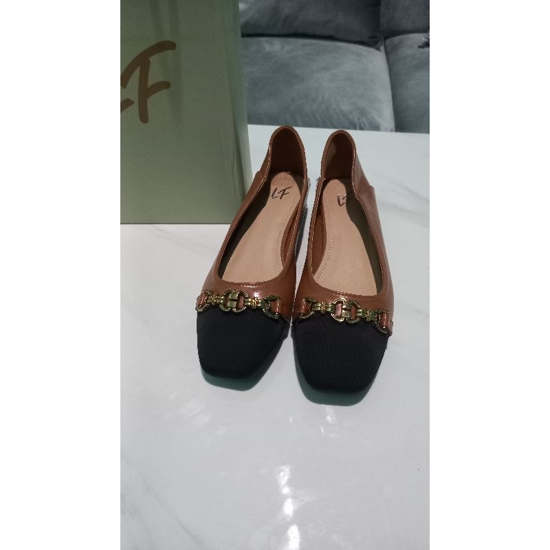 Preloved Sepatu Les Femmes