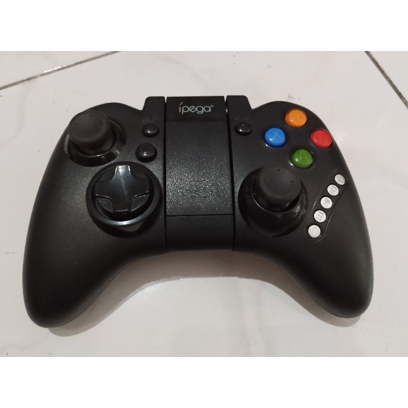 GAMEPAD ANDROID IPEGA PG9021 bekas